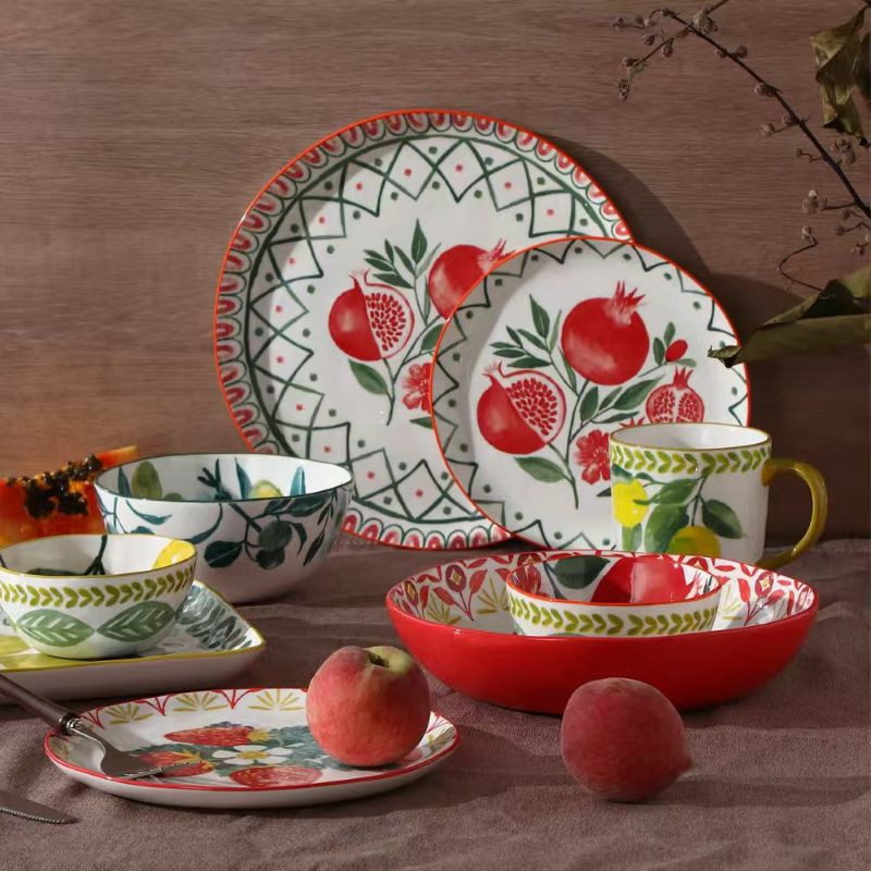 Coleção Romã Artesanal em Cerâmica – Elegância e Tradição à Mesa