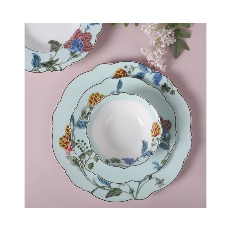 Coleção Romã Artesanal em Cerâmica – Elegância e Tradição à Mesa